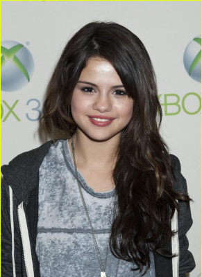 photo 13 in Selena Gomez gallery [id395992] 2011-05-19 00:00:00
