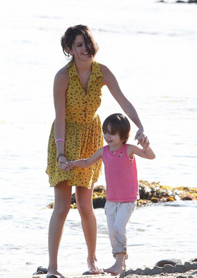 Selena Gomez pic #467772
