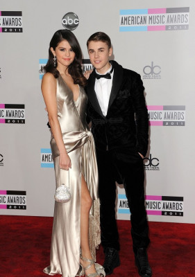 photo 7 in Selena Gomez gallery [id439383] 2011-11-24 00:00:00