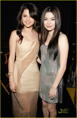 Selena Gomez pic #215634