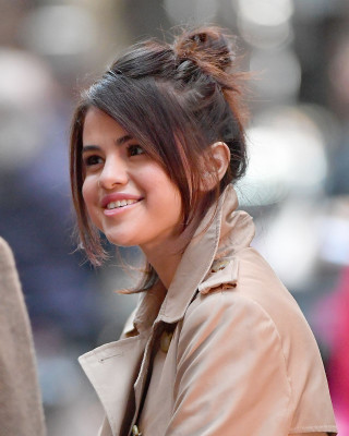 Selena Gomez – On the Set of Woody Allen Movie in NYC