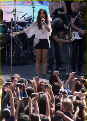 Selena Gomez pic #402427
