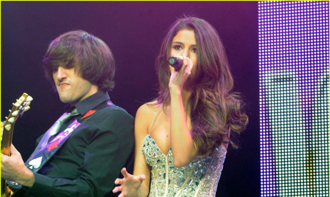 photo 22 in Selena Gomez gallery [id394506] 2011-05-17 00:00:00