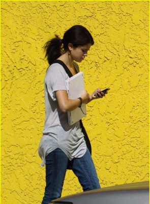 Selena Gomez pic #281993