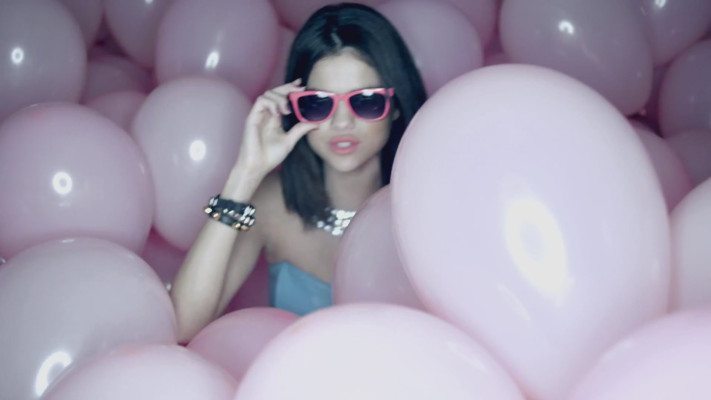 photo 9 in Selena Gomez gallery [id501700] 2012-04-23 00:00:00
