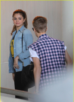 photo 9 in Selena Gomez gallery [id537750] 2012-07-20 00:00:00