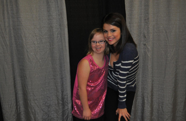 photo 10 in Selena gallery [id437453] 2011-11-18 00:00:00