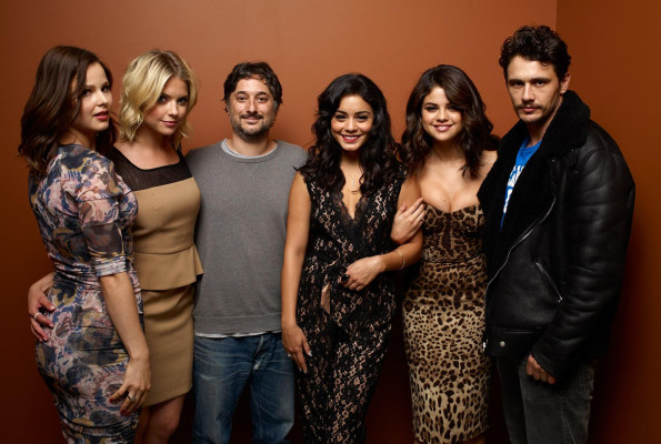 photo 3 in Selena Gomez gallery [id560584] 2012-09-19 00:00:00