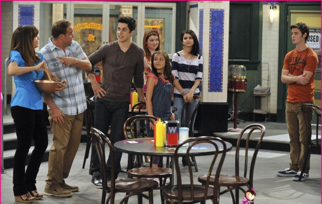 photo 7 in Selena Gomez gallery [id346008] 2011-01-21 00:00:00