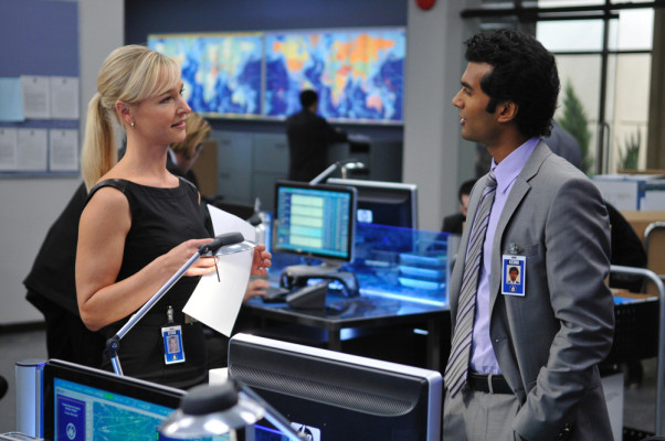 photo 26 in Sendhil Ramamurthy gallery [id497190] 2012-04-16 00:00:00