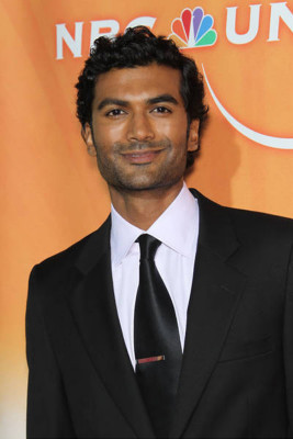 photo 20 in Sendhil Ramamurthy gallery [id523245] 2012-06-14 00:00:00