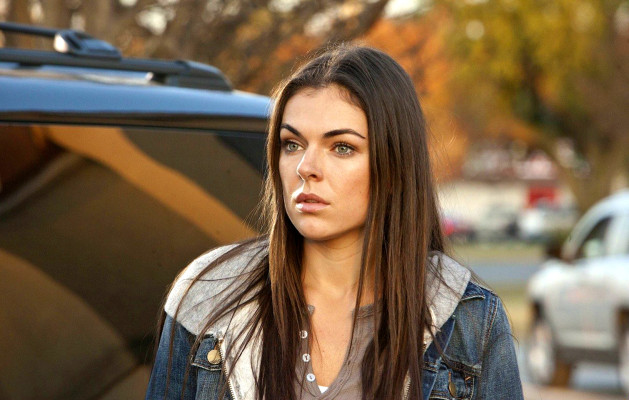 Serinda Swan pic #611571