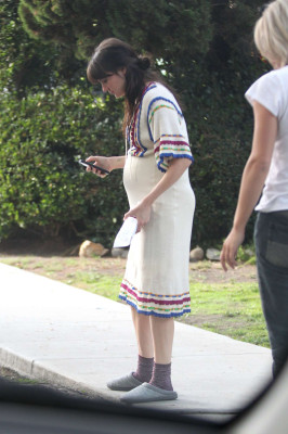 Shailene Woodley – On the set of the new untitled Drake Doremus movie in LA