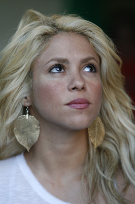 photo 3 in Shakira gallery [id614285] 2013-03-17 00:00:00