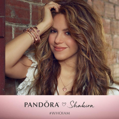 Shakira - Pandora (2019)