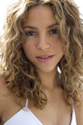photo 25 in Shakira gallery [id339019] 2011-01-09 00:00:00