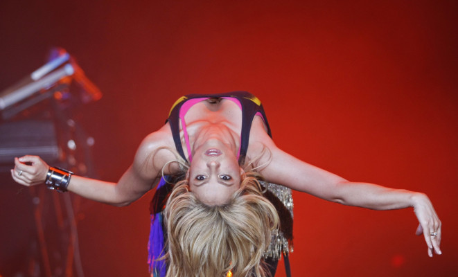 photo 14 in Shakira Mebarak gallery [id338738] 2011-01-09 00:00:00