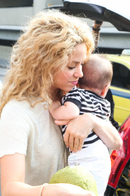 photo 23 in Shakira Mebarak gallery [id646840] 2013-07-05 00:00:00