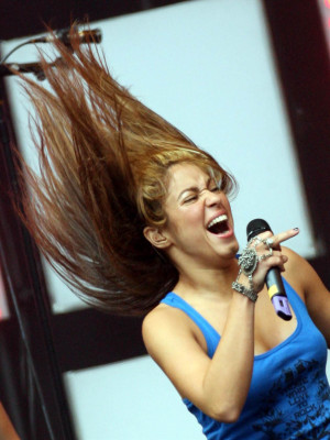 photo 20 in Shakira Mebarak gallery [id117752] 2008-11-21 00:00:00
