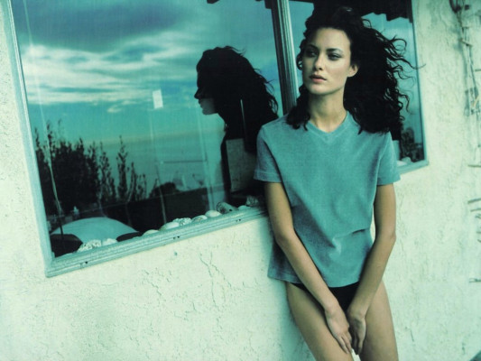 photo 14 in Shalom Harlow gallery [id77167] -0001-11-30 00:00:00