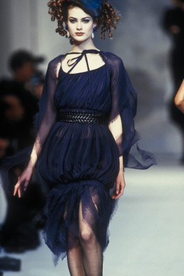 Shalom Harlow for Chanel Paris Couture SS 1992
