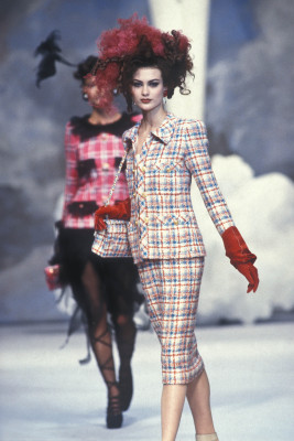 Shalom Harlow for Chanel Paris Couture SS 1992