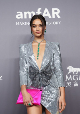 Shanina Shaik – amFAR Hong Kong Gala 2018