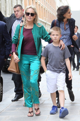 Sharon Stone pic #649934