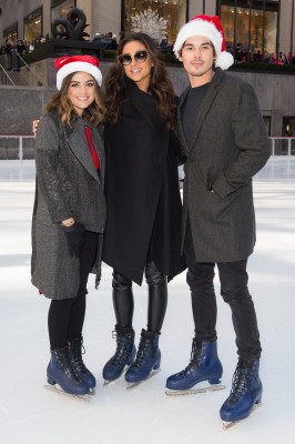 Shay Mitchell pic #816155