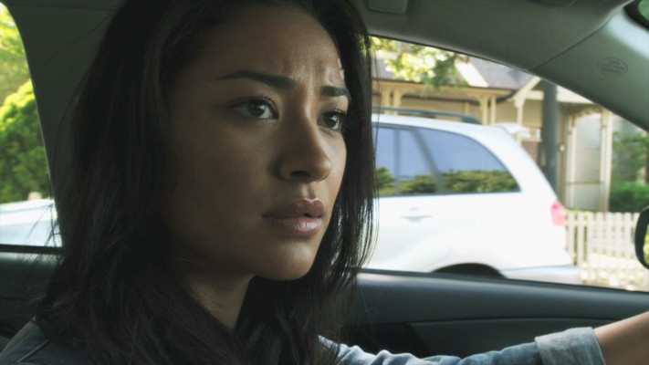 Shay Mitchell pic #820079