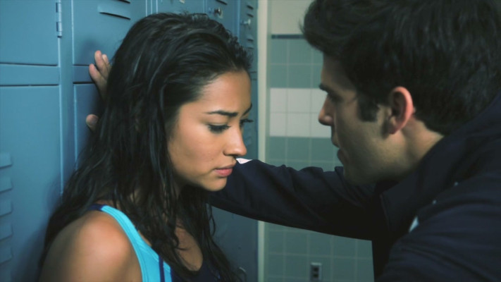 Shay Mitchell pic #804397