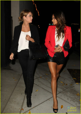 Shay Mitchell pic #820078