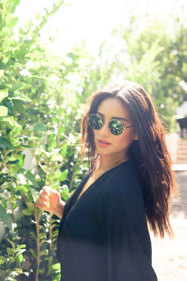 Shay Mitchell pic #826433