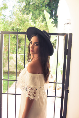 Shay Mitchell pic #826186