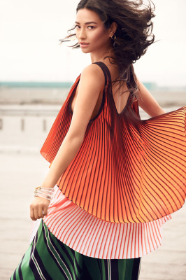 Shay Mitchell pic #890128