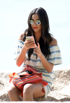 Shay Mitchell pic #869561