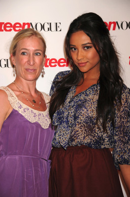photo 26 in Shay Mitchell gallery [id419095] 2011-09-13 00:00:00