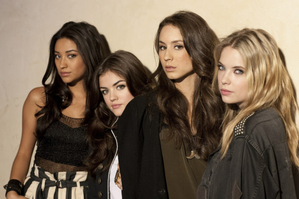Shay Mitchell pic #830873