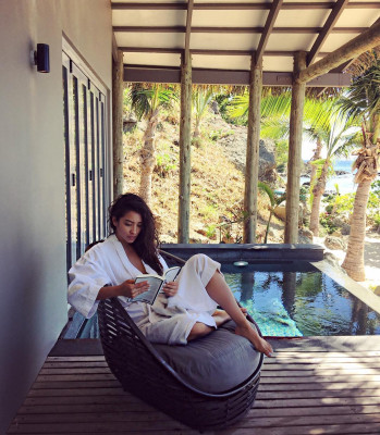 Shay Mitchell pic #902213