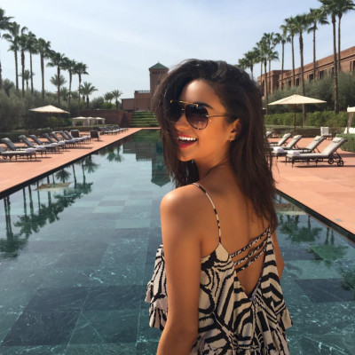 Shay Mitchell pic #828420