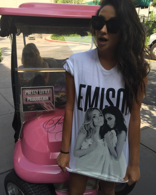 Shay Mitchell pic #900046