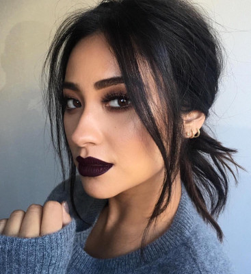 Shay Mitchell pic #919768