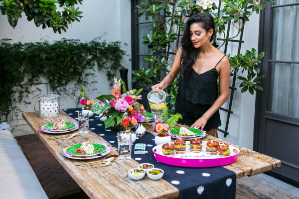 Shay Mitchell pic #828981