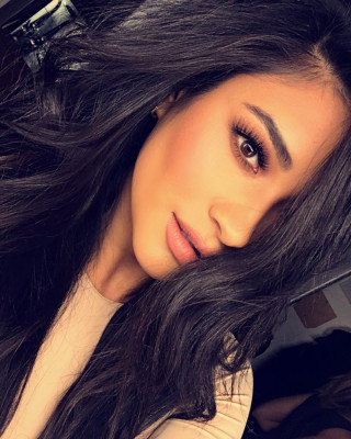 Shay Mitchell pic #891967