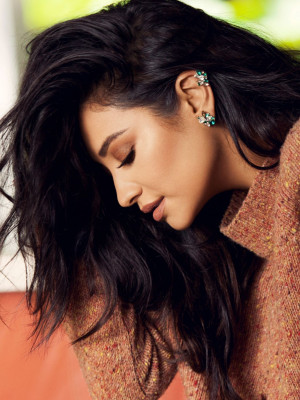 Shay Mitchell pic #911612