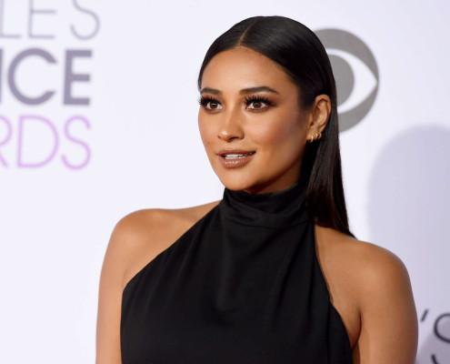 Shay Mitchell pic #858633