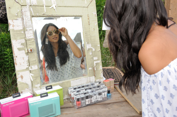 Shay Mitchell pic #816914