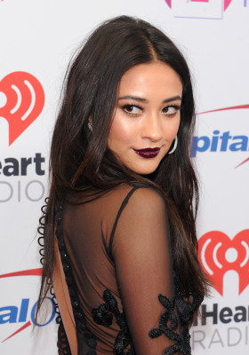 Shay Mitchell pic #852820