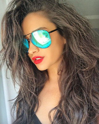 Shay Mitchell pic #841316