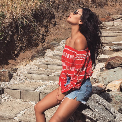Shay Mitchell pic #902056